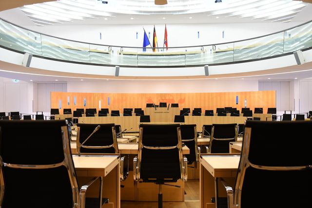 Erster Landesjugendkongress im Landtag